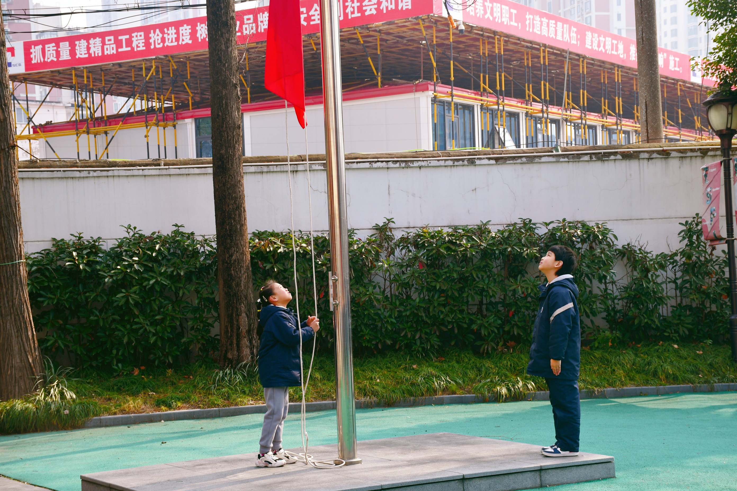 升旗仪式.JPG