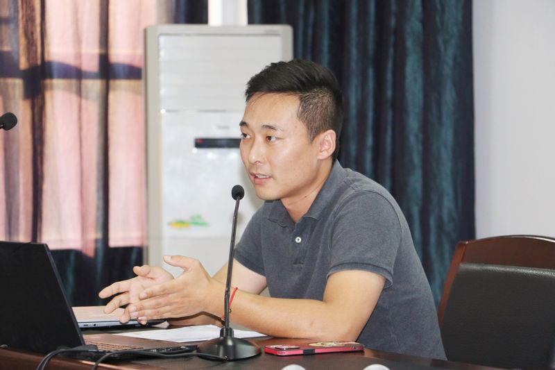 王旭晟老师讲座1.JPG